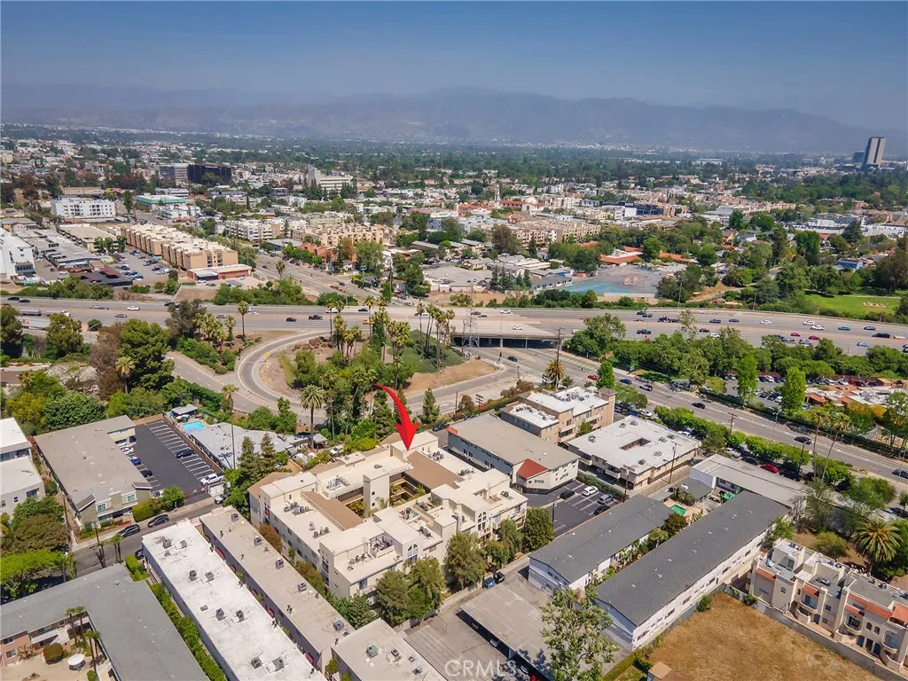 Additional image 95 of 11044 Acama Street Unit 302, Studio City, CA 91602