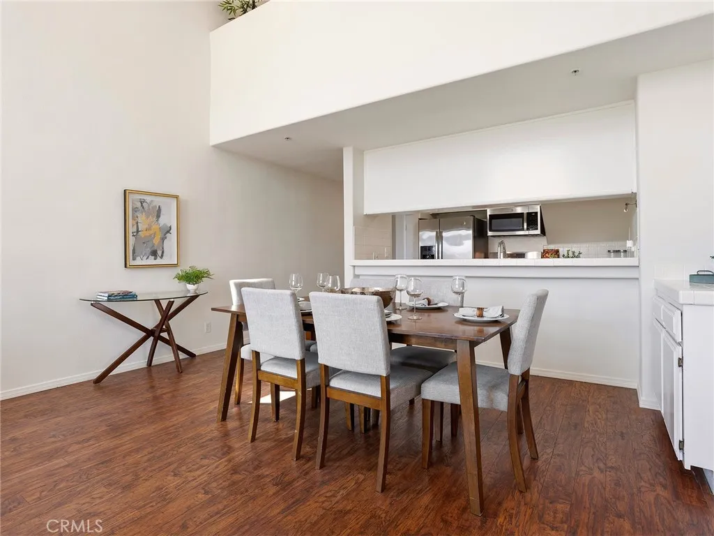 Additional image 18 of 11044 Acama Street Unit 302, Studio City, CA 91602