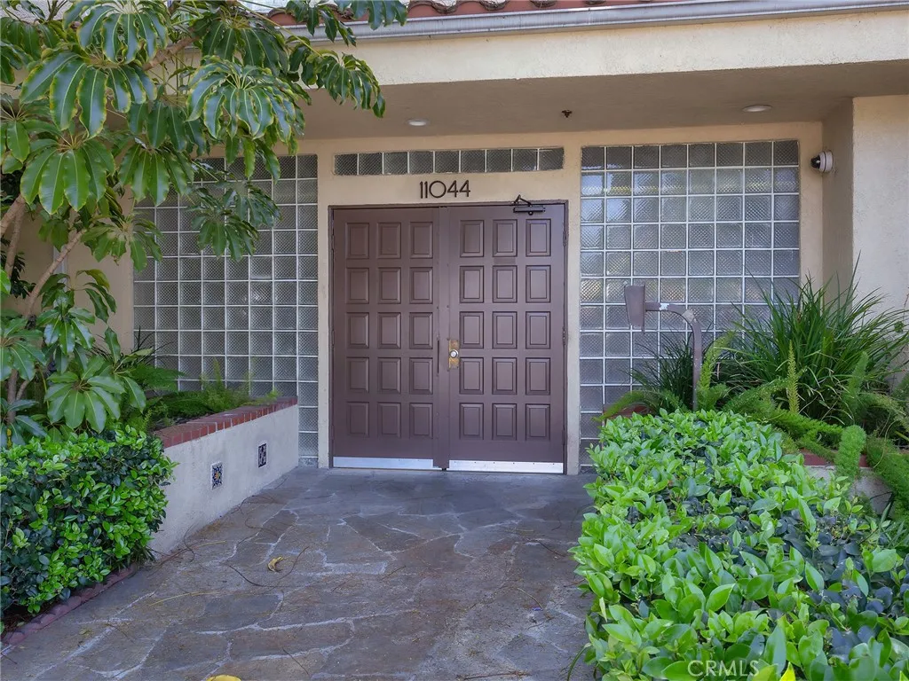 Additional image 4 of 11044 Acama Street Unit 302, Studio City, CA 91602