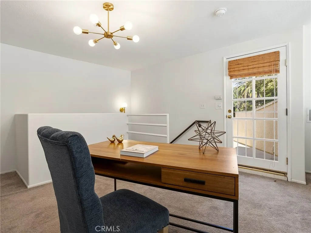 Additional image 77 of 11044 Acama Street Unit 302, Studio City, CA 91602