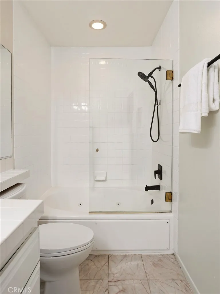 Additional image 80 of 11044 Acama Street Unit 302, Studio City, CA 91602