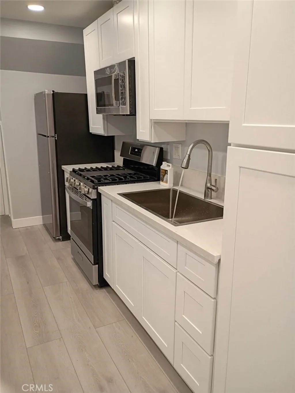 Additional image 3 of 910 E Harvard St, Glendale, CA 91205