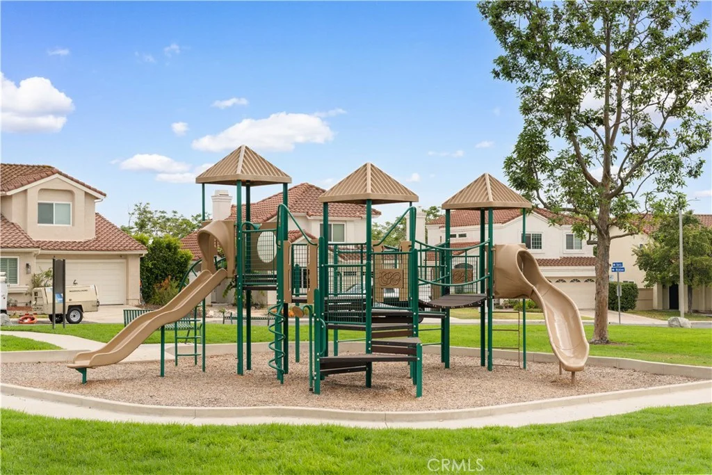 21522 Kenmare Dr, Lake Forest, CA 92630