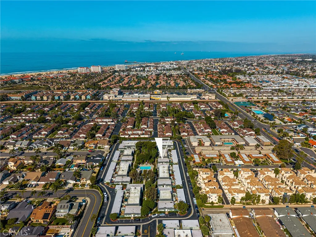 Additional image 107 of 8282 Artista Drive, Huntington Beach, CA 92646