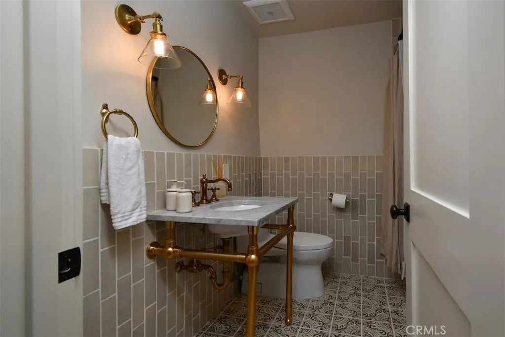 Additional image 23 of 4242 Saugus Ave, Sherman Oaks, CA 91403