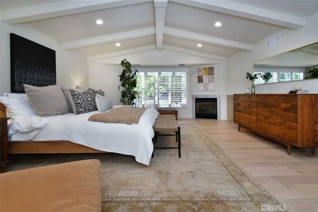 Additional image 53 of 4242 Saugus Ave, Sherman Oaks, CA 91403