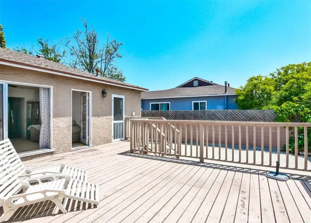 Additional image 64 of 3927 Lees Avenue, Long Beach, CA 90808