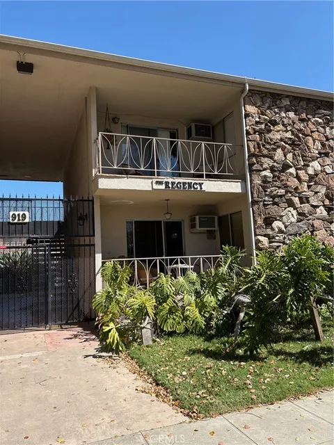 919 N Minter Street Unit G, Santa Ana, CA MLS: OC25047710