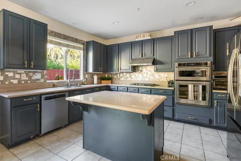 Additional image 6 of 13040 Angeles Trail Way, Sylmar, CA 91342