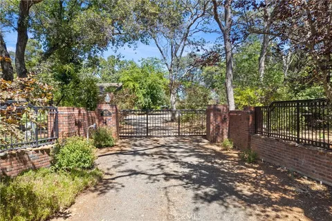 1820 Westlake Drive, Kelseyville, CA MLS: LC25024283