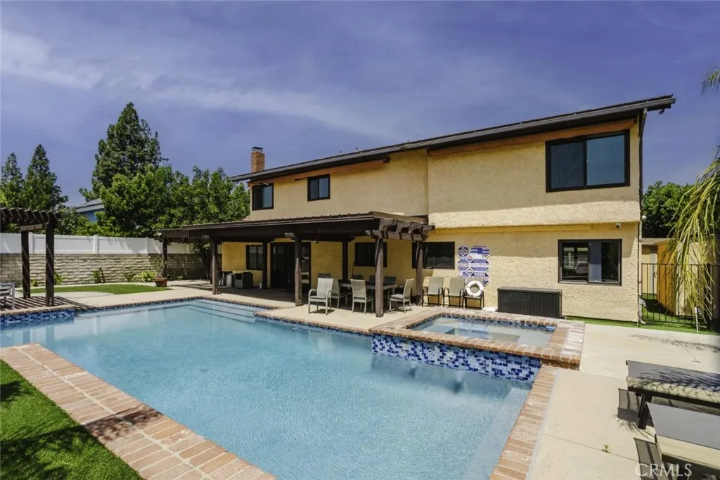 Additional image 120 of 21210 Tulsa St, Chatsworth, CA 91311