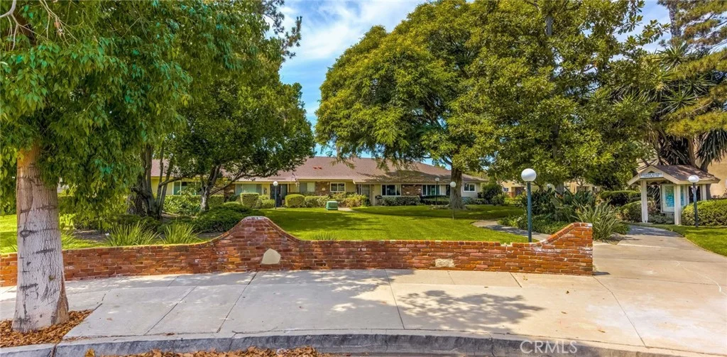 1919 Sherry Lane Unit 46, Santa Ana, CA 92705
