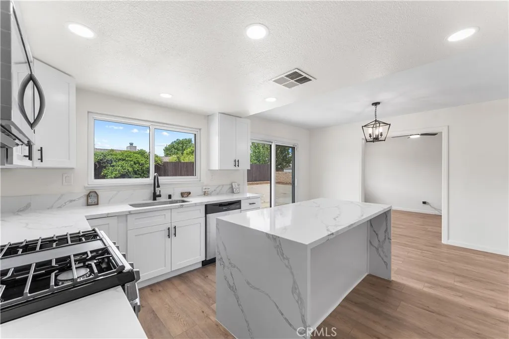 Additional image 11 of 37863 17th Street E, Palmdale, CA 93550