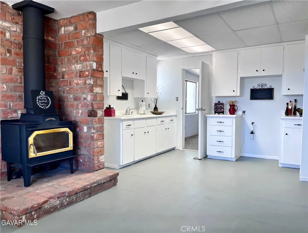 Additional image 8 of 38960 12th Street E, Palmdale, CA 93550