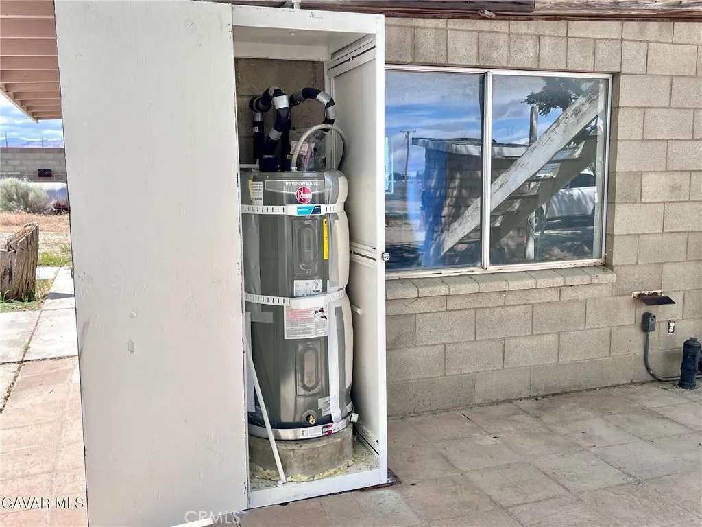 Additional image 43 of 38960 12th Street E, Palmdale, CA 93550