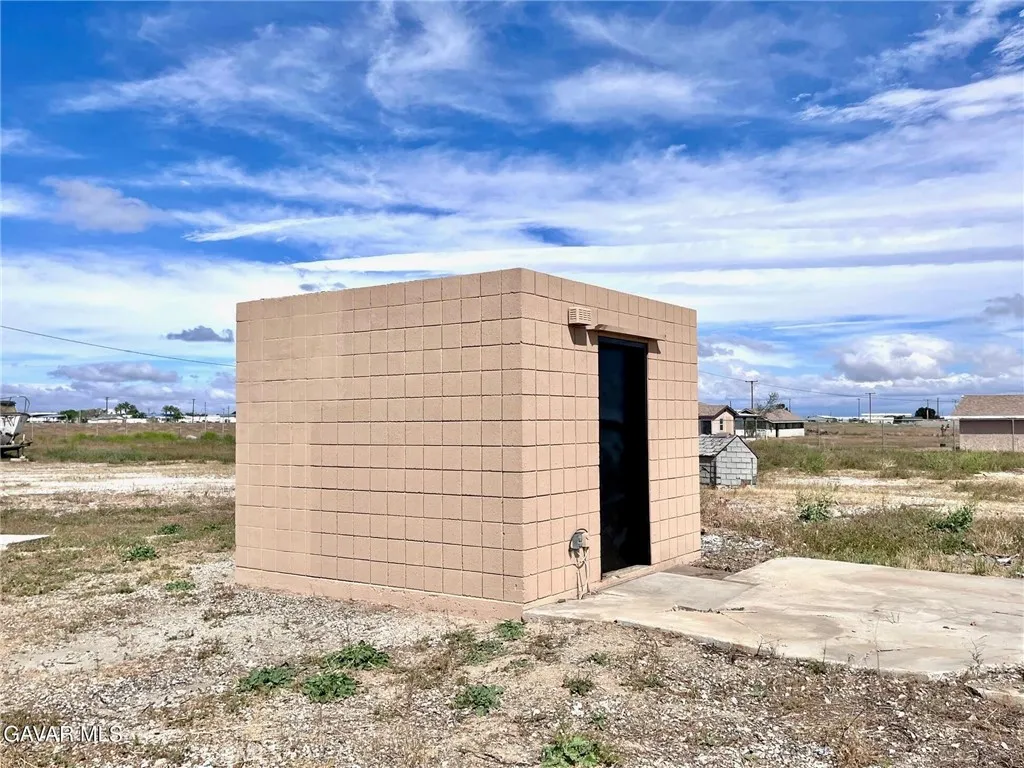 Additional image 21 of 38960 12th Street E, Palmdale, CA 93550