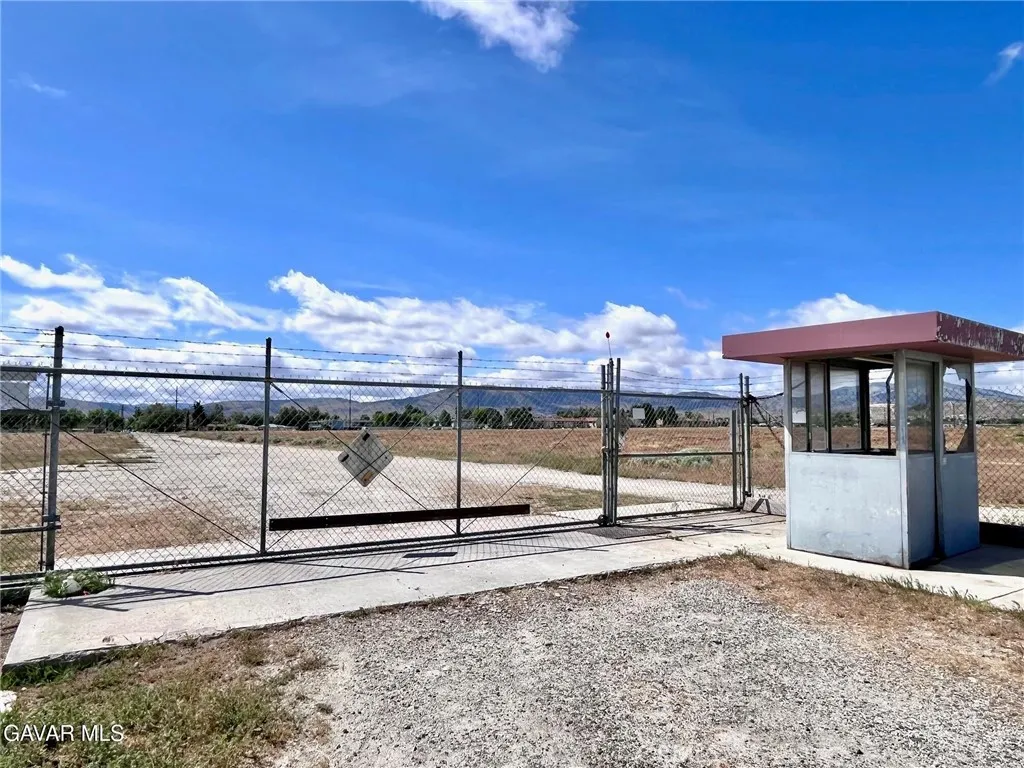 Additional image 52 of 38960 12th Street E, Palmdale, CA 93550