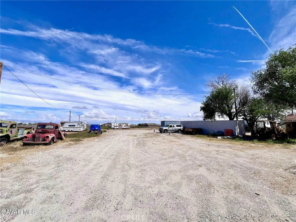 Additional image 25 of 38960 12th Street E, Palmdale, CA 93550