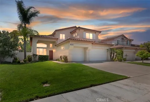 23403 Mountain Song Loop, Murrieta, CA MLS: SW25068343