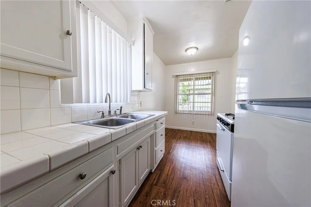 Additional image 72 of 650 W Wilson Ave, Glendale, CA 91203