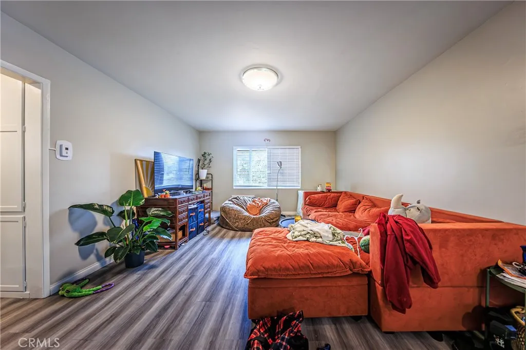 Additional image 95 of 650 W Wilson Ave, Glendale, CA 91203
