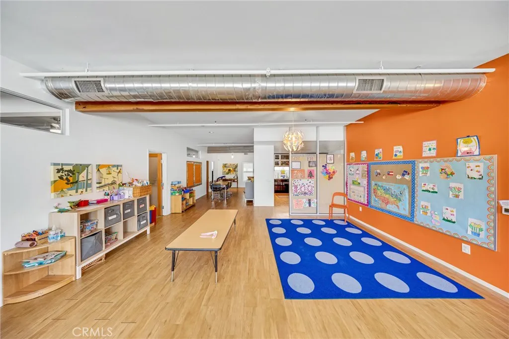 Additional image 117 of 1124 Mission St, South Pasadena, CA 91030