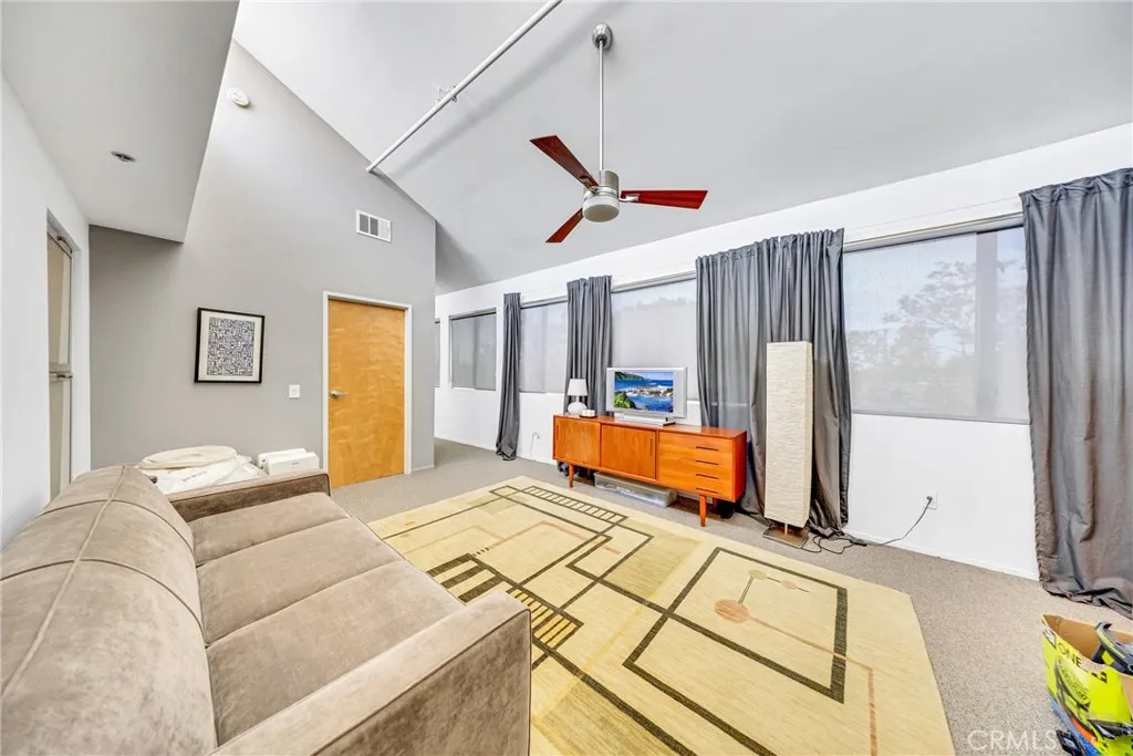 Additional image 61 of 1124 Mission St, South Pasadena, CA 91030