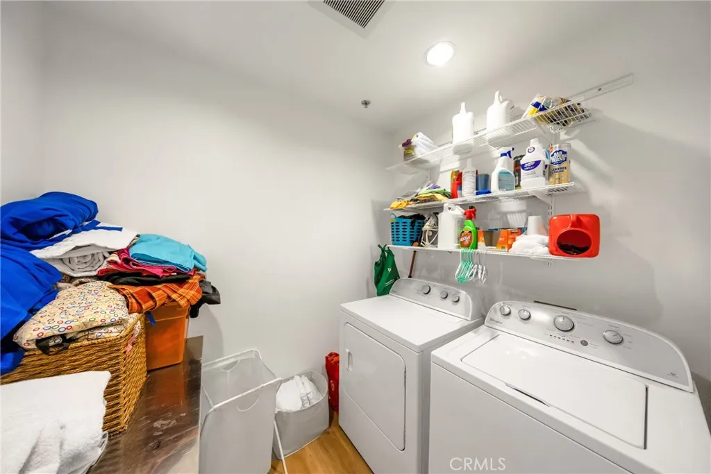 Additional image 120 of 1124 Mission St, South Pasadena, CA 91030