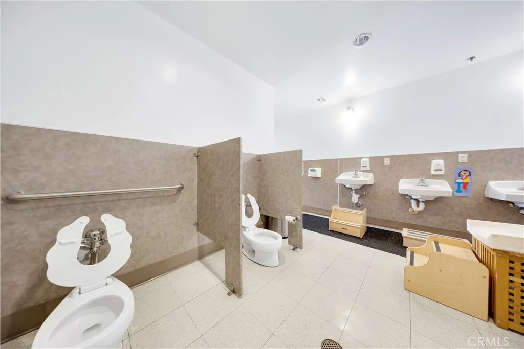 Additional image 107 of 1124 Mission St, South Pasadena, CA 91030