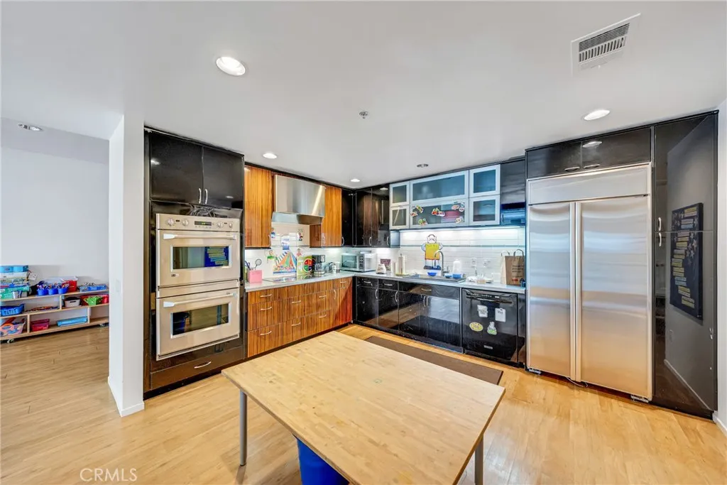 Additional image 122 of 1124 Mission St, South Pasadena, CA 91030