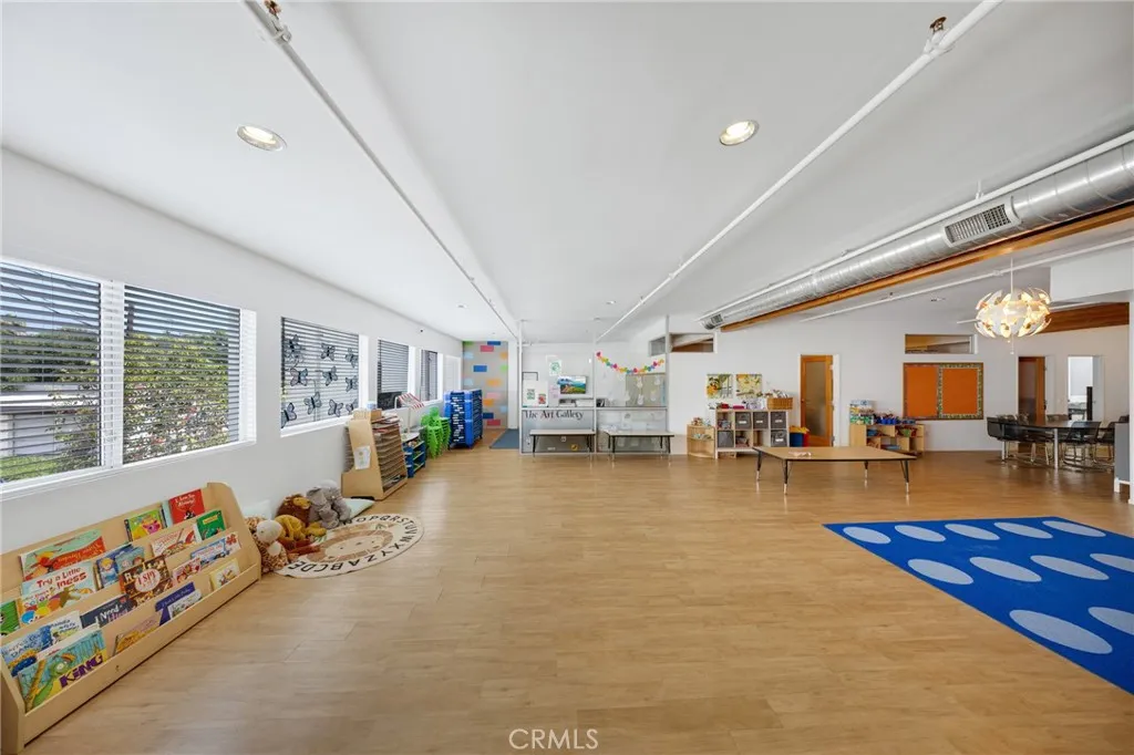 Additional image 111 of 1124 Mission St, South Pasadena, CA 91030