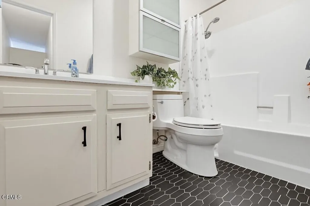 Additional image 17 of 2680 Lake Avenue Unit 8, Altadena, CA 91001