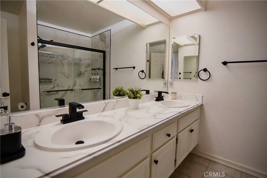 Additional image 46 of 28830 Shadow Valley Ln, Saugus, CA 91390