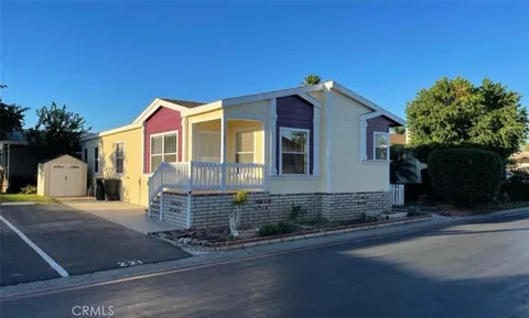 5815 E La Palma Avenue Unit 221, Anaheim, CA 92807 - MLS#: IG25065239