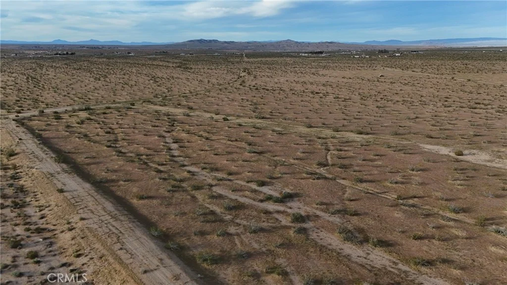 715 Corral Road, Helendale, CA 92342
