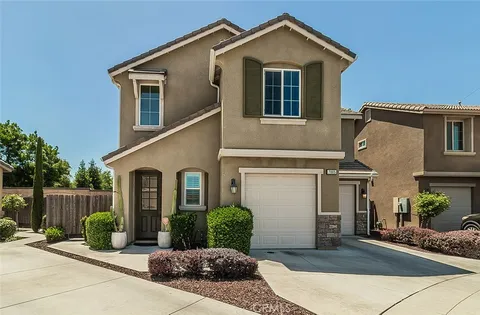 7005 N Astoria Drive, Fresno, CA MLS: FR25108304