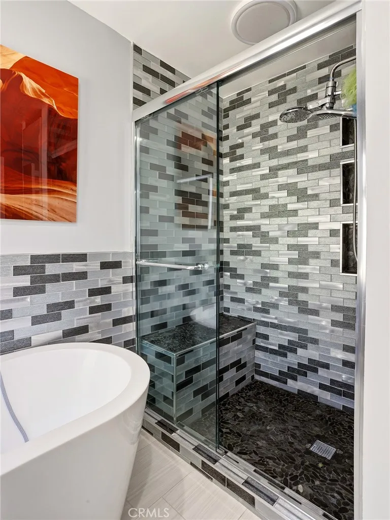 Additional image 110 of 1426 E Tujunga Avenue, Burbank, CA 91501