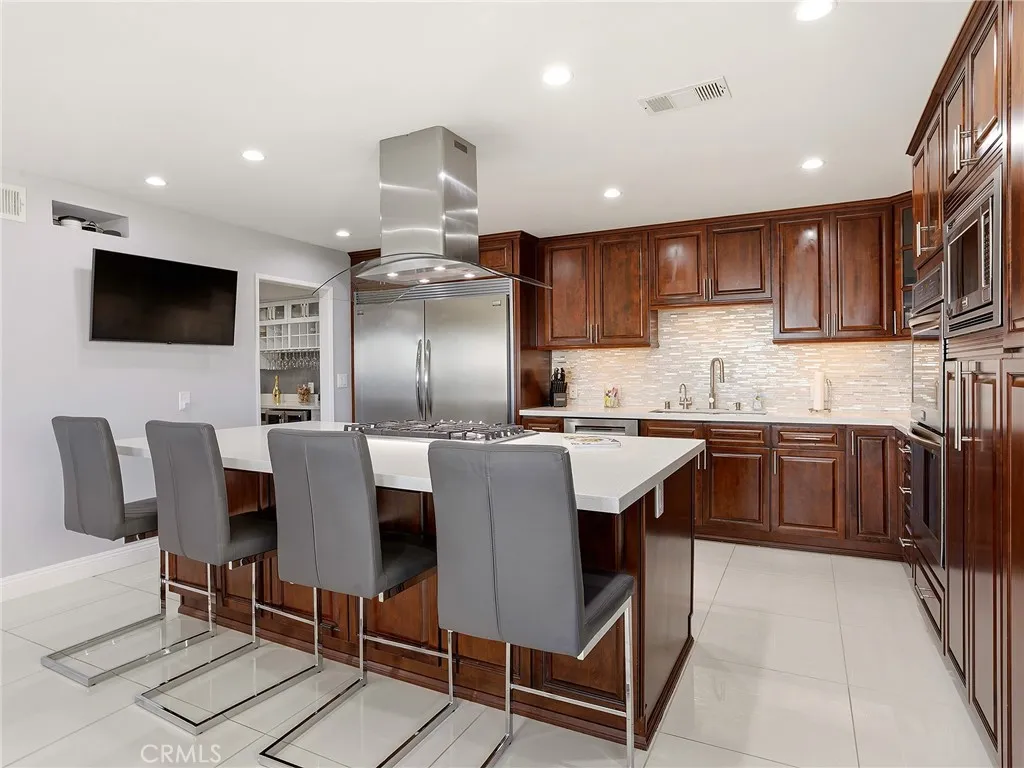 Additional image 88 of 1426 E Tujunga Avenue, Burbank, CA 91501