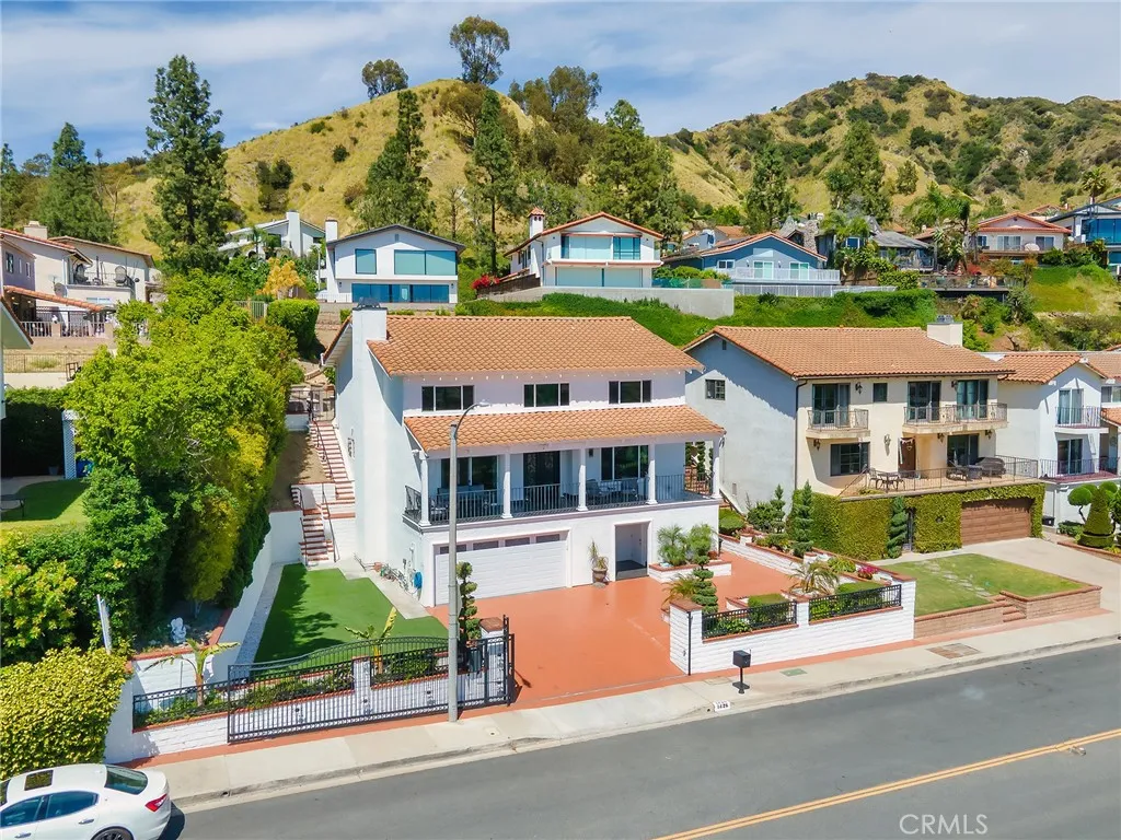 Additional image 68 of 1426 E Tujunga Avenue, Burbank, CA 91501