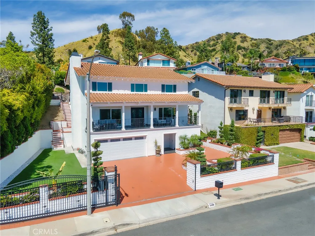 Additional image 141 of 1426 E Tujunga Avenue, Burbank, CA 91501