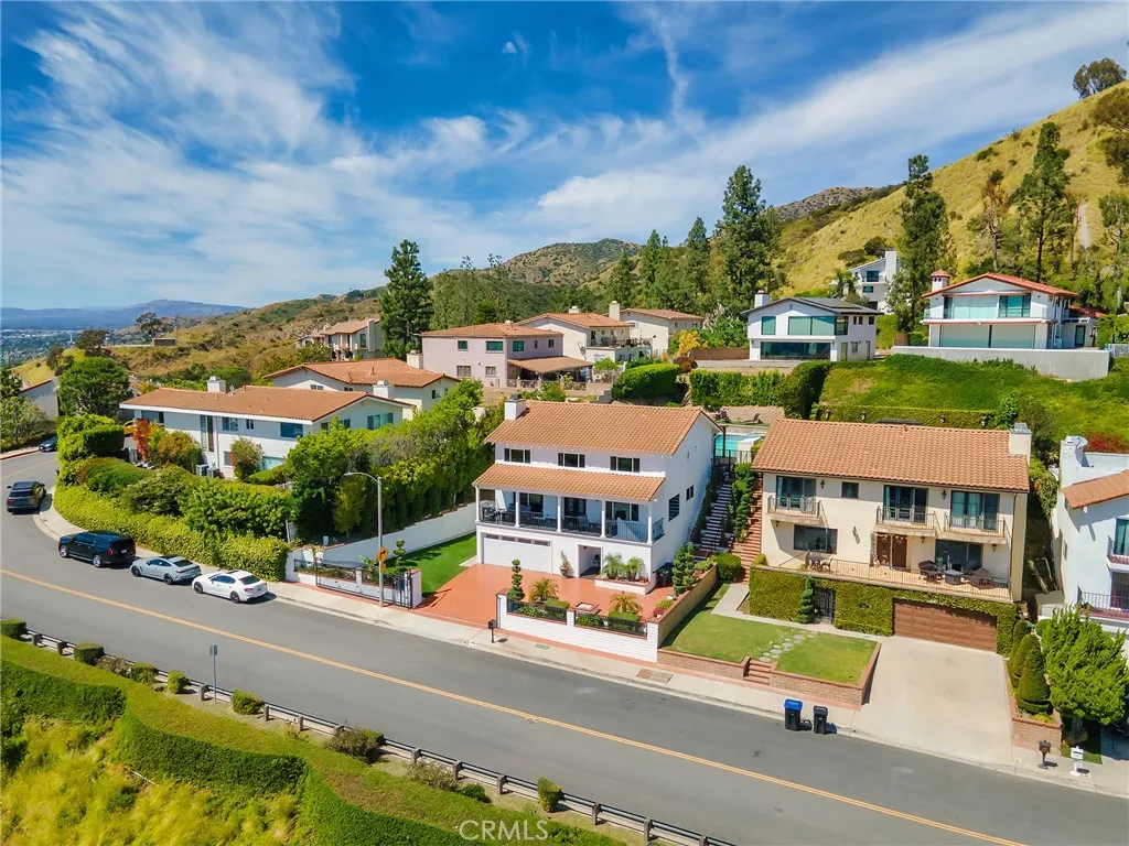 Additional image 143 of 1426 E Tujunga Avenue, Burbank, CA 91501