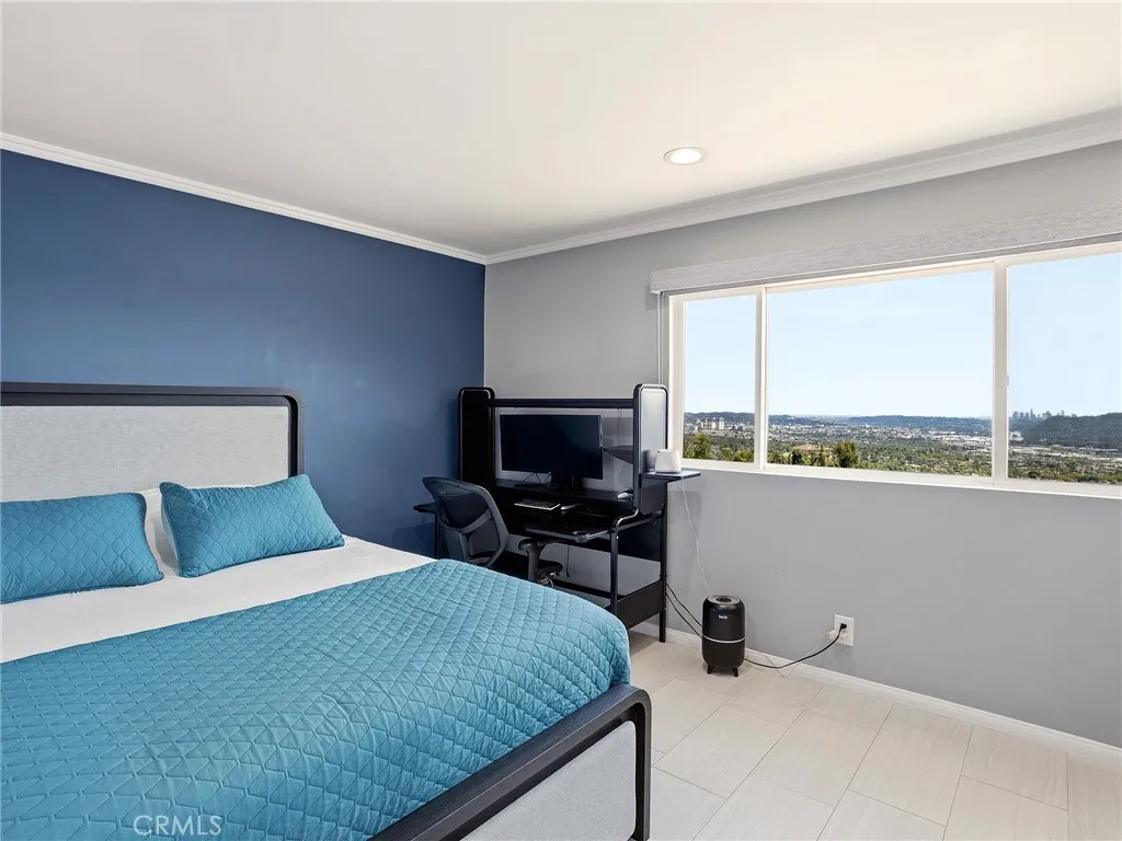 Additional image 108 of 1426 E Tujunga Avenue, Burbank, CA 91501