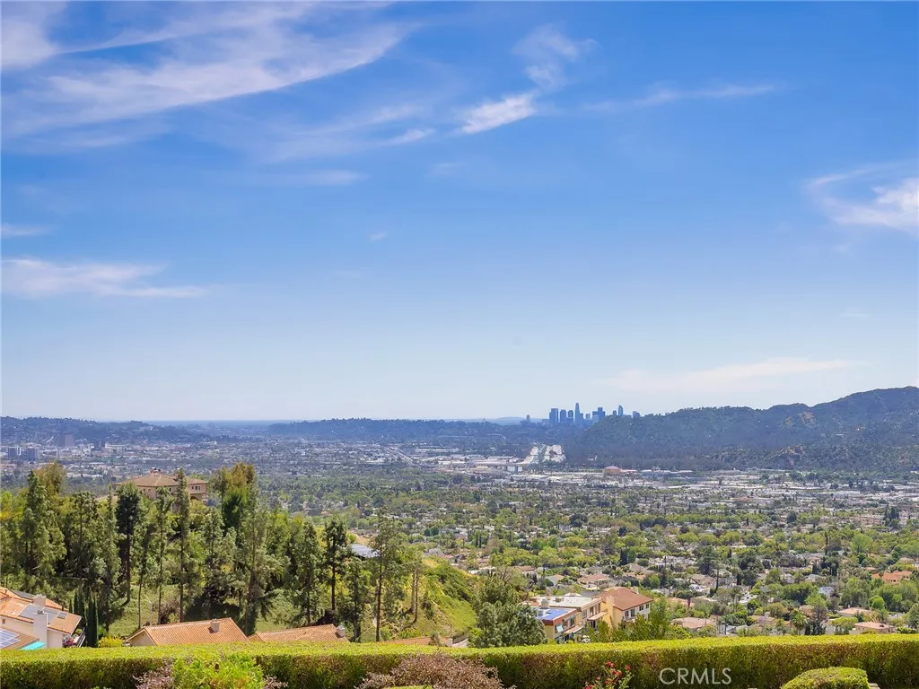 Additional image 135 of 1426 E Tujunga Avenue, Burbank, CA 91501