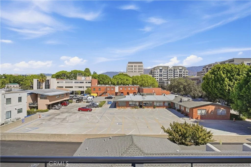 141 S Hudson Avenue Unit 403, Pasadena, CA 91101