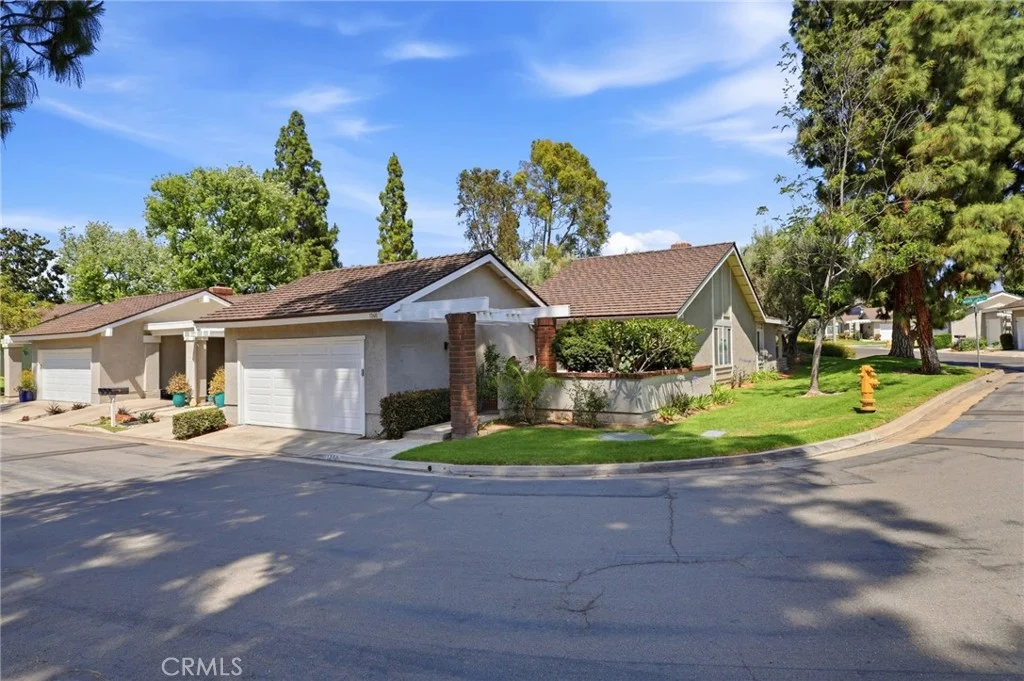 1260 Tiburon St, Placentia, CA 92870 photo 3