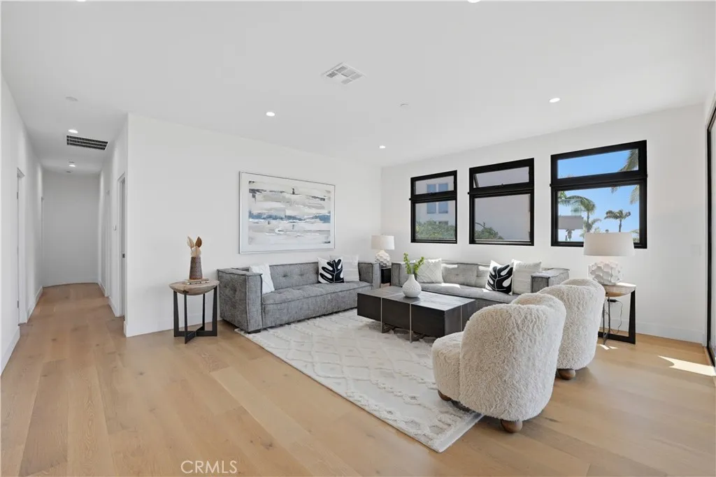 Additional image 93 of 5108 Gordon Lane, San Diego, CA 92109