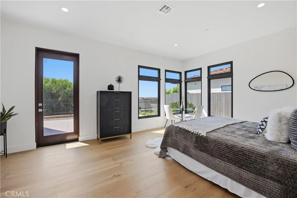 Additional image 120 of 5108 Gordon Lane, San Diego, CA 92109