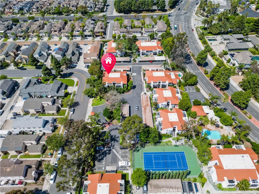 Additional image 44 of 215 Wichita Ave. Unit 306, Huntington Beach, CA 92648