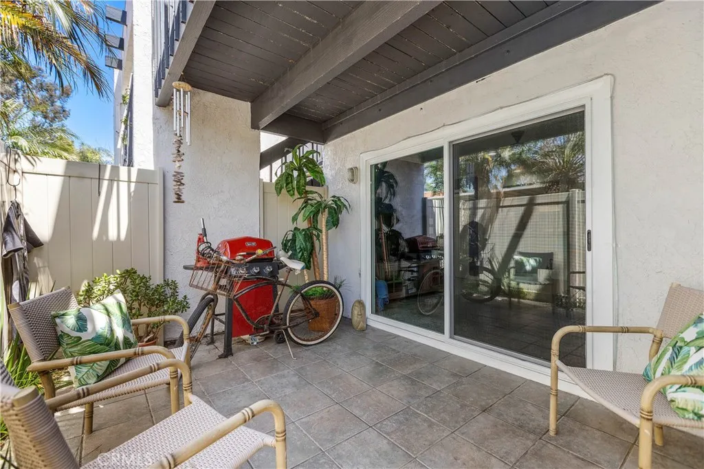 Additional image 41 of 215 Wichita Ave. Unit 306, Huntington Beach, CA 92648