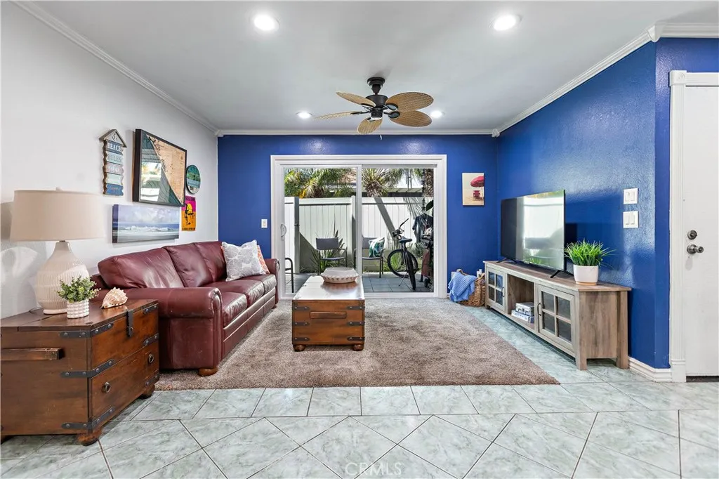 Additional image 29 of 215 Wichita Ave. Unit 306, Huntington Beach, CA 92648